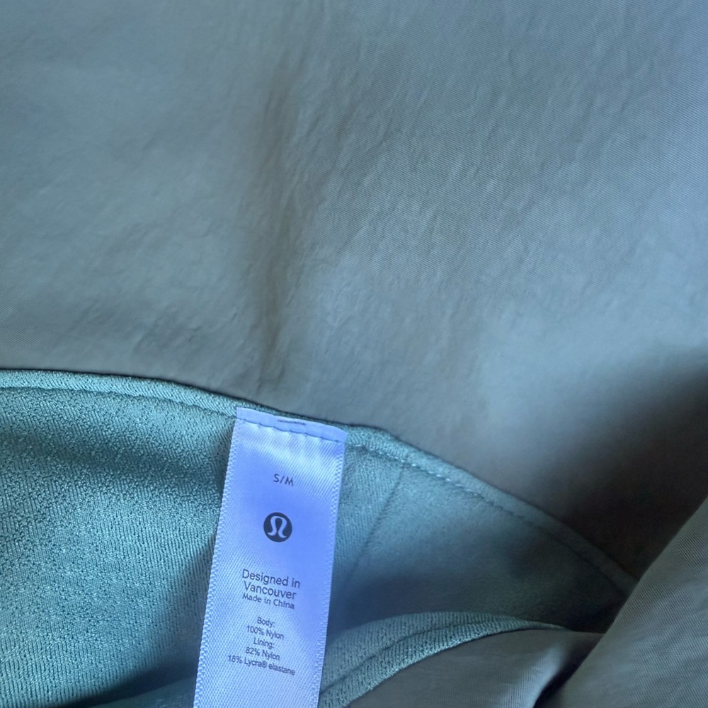 Lululemon Teal Green Bucket Hat - Picture 2 of 5